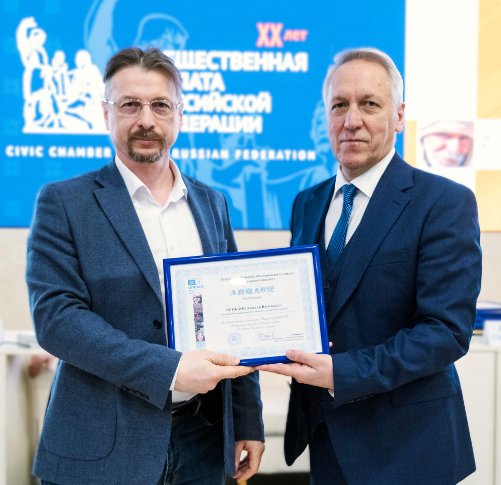 09-04-29.jpg 09-04-29.jpg