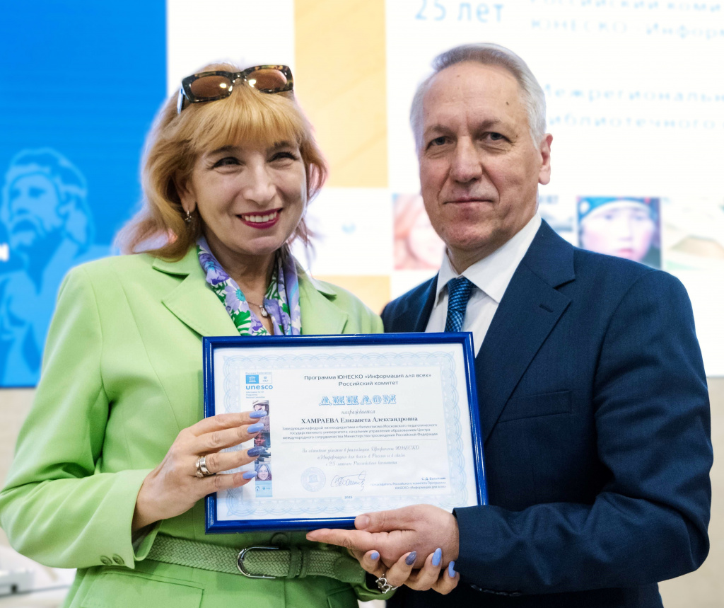 09-04-39.jpg 09-04-39.jpg