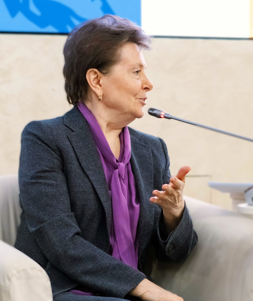 09-04-5.jpg 09-04-5.jpg