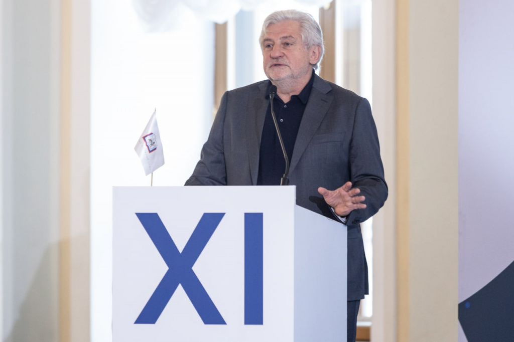 Григорьев Владимир Викторович, директор Департамента государственной поддержки периодической печати и книжной индустрии Минцифры России